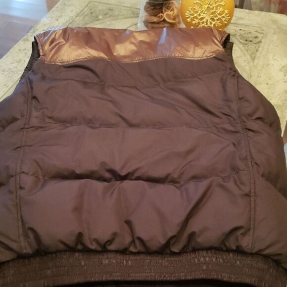 ⭐ Hugo Boss men's dark brown puffy vest Large - Picture 4 of 4